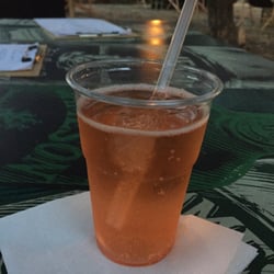 Pokój na lato - Aperol niestety w plastiku