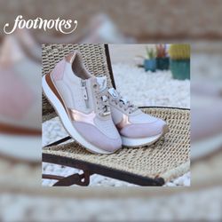 Foot & Shoe Solutions - Footnotes from Holland, comfortable sneaker with removable footbed