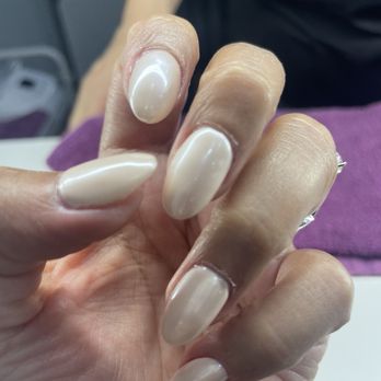 Elegant Nail Studio - Nice chrome white color made by Lynn @ Elegant Nail studio in Skokie, IL. - Nail Salons Near Me - Skokie, Illinois Elegant Nail Studio - Nice chrome white color made by Lynn @ Elegant Nail studio in Skokie, IL. - Nail Salons Near Me - Skokie, Illinois