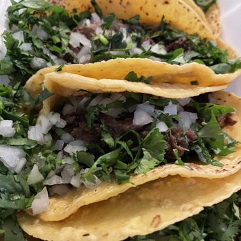 Coco's Tacos - Lengua (tongue) y Cabeza (head) - Tacos Near Me - Gardena, California