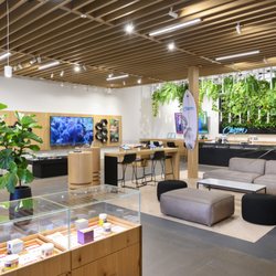 Choom - A shot of the store interior