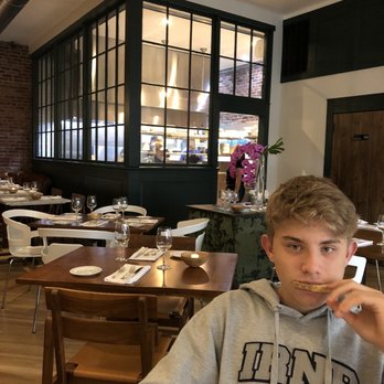 Broadmoor Restaurant - Italian Near Me - Lambertville, New Jersey