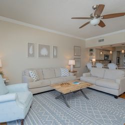 Los Amigos Renovations and Maintenance - Paint and Trim Work