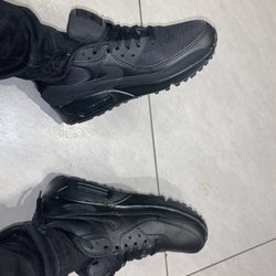 Foot Locker - Nike air max 90