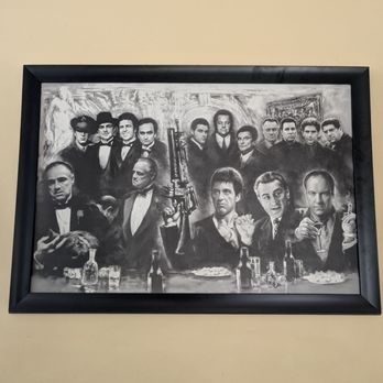 Rocco's Pizza Deli - Cool decor - Pizza Near Me - San Marcos, California