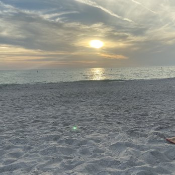 Madeira Beach - Beach Sunset - Beaches Near Me - Madeira Beach, Florida