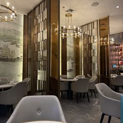 MingHin Cuisine - Inside