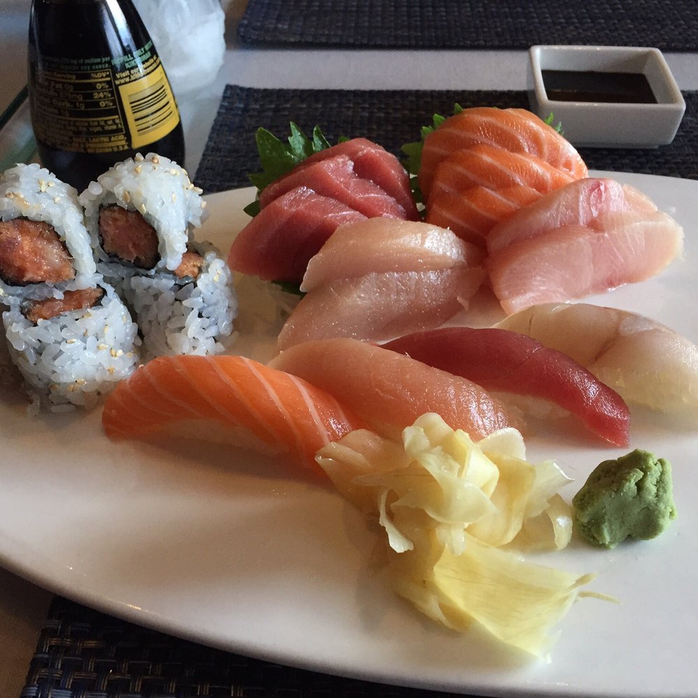 Blu Sushi - Their lunch menu amazing sushi and more fresh than the other sushi restaurants around here! - Sushi Bars Near Me - Ridgewood, New Jersey