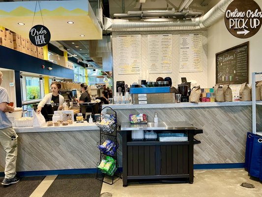 CRACK'D Kitchen & Coffee by null