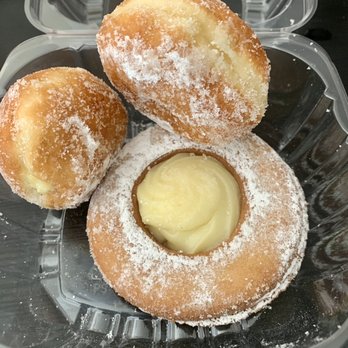 Stasio's - Cream donut and cookie - Italian Near Me - Orlando, Florida