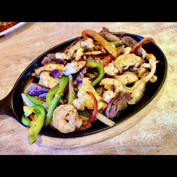 Coyote's Den Cafe - Mexican Near Me - Aguila, Arizona