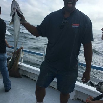 Sunbeam Fleet - Caught a fish!!!! First time fishing ever!!! - Boat Charters Near Me - Waterford, Connecticut