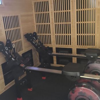 HOTWORX - Torrance, CA - Del Amo/Best Plaza - Row machines in the infared studio. - Yoga Near Me - Torrance, California HOTWORX - Torrance, CA - Del Amo/Best Plaza - Row machines in the infared studio. - Yoga Near Me - Torrance, California