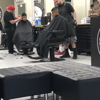 Modern Barber Room - Barbers Near Me - Northridge, California Modern Barber Room - Barbers Near Me - Northridge, California