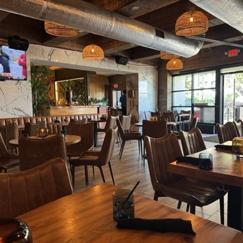 Tulum Kitchen & Bar - Interior - Seafood Near Me - Atlanta, Georgia