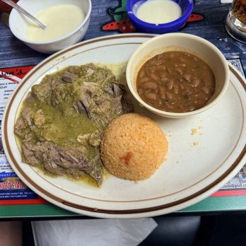 Los Locos Mexican Restaurant - Chile Verde with Rice and Charro Beans. Cheese dip up top - Mexican Near Me - Marshall, Arkansas Los Locos Mexican Restaurant - Chile Verde with Rice and Charro Beans. Cheese dip up top - Mexican Near Me - Marshall, Arkansas