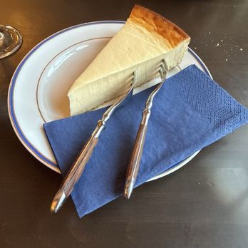 Restaurant Auf Schönburg - Cheesecake - German Near Me - Oberwesel, RP