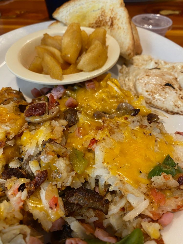 Worley's Country Cafe Logo