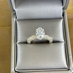 Qatan Jewelry Collection - She loved it!