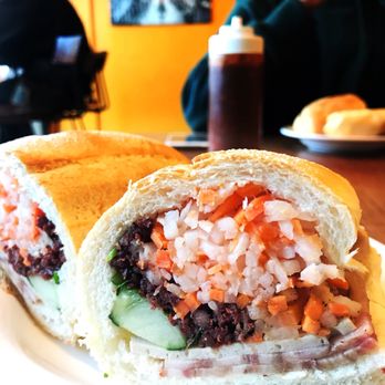 Mama Pho - Vietnamese Near Me - Brooklyn, New York