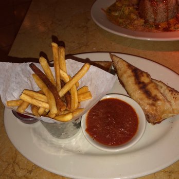 The Cheesecake Factory - Desserts Near Me - Hackensack, New Jersey
