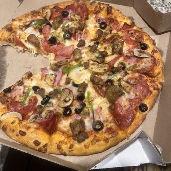 Domino's Pizza - Hand toss ExtravaganZZa - Pizza Near Me - Seguin, Texas Domino's Pizza - Hand toss ExtravaganZZa - Pizza Near Me - Seguin, Texas