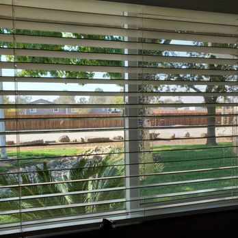 Magic Squegee Window Cleaning - Clean windows! - Gutter Services Near Me - Carmichael, California