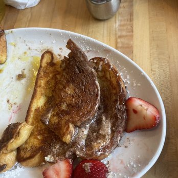 Morgans Restaurant - French Toast - New American Near Me - Miami, Florida