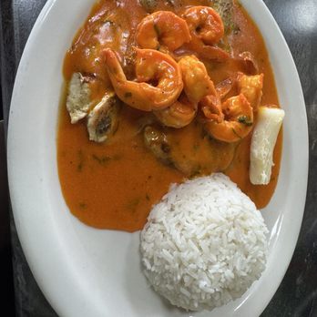 Inka's Peruvian - Pollo con camarón y salsa especial - Peruvian Near Me - Lewisville, Texas