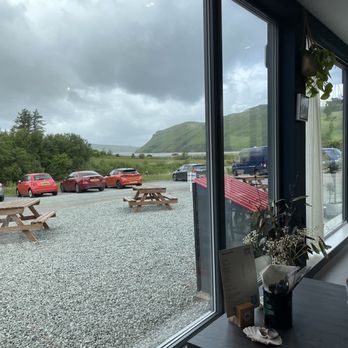 cafe cuil - You can see the water from inside - Cafes Near Me