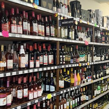 Mozzy Liquors - Wine Display - Beer, Wine & Spirits Near Me - Central Islip, New York Mozzy Liquors - Wine Display - Beer, Wine & Spirits Near Me - Central Islip, New York
