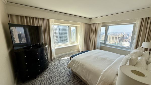 Four Seasons Hotel Chicago by null
