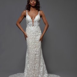 Isabella Margianu Bridal - Banilia front. IsabellaMargianuBridal