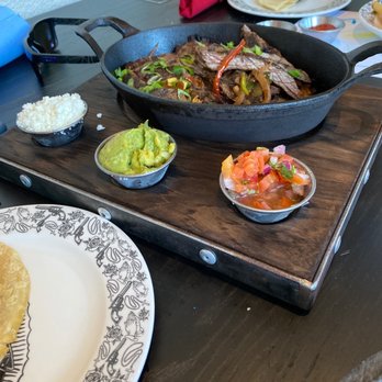 Calaveras Cantina - Steak fajitas - Bars Near Me - Boca Raton, Florida