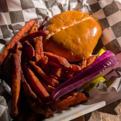 Veggie burger w/ sweet potato fries to-go