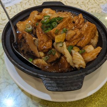 Harbor Bay Village Seafood - Seafood clay pot - Seafood Near Me - Newark, California Harbor Bay Village Seafood - Seafood clay pot - Seafood Near Me - Newark, California