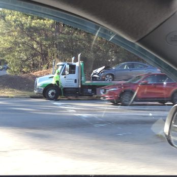 Canipes Towing - Towing Near Me - Raleigh, North Carolina Canipes Towing - Towing Near Me - Raleigh, North Carolina