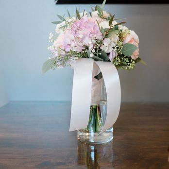 Alice's Floral Designs - Bridesmaid bouquet - Florists Near Me - Seattle, Washington Alice's Floral Designs - Bridesmaid bouquet - Florists Near Me - Seattle, Washington