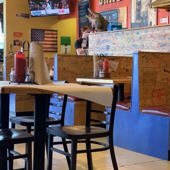 Angry Crab Shack - Inside - Seafood Near Me - Surprise, Arizona