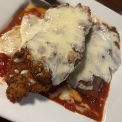 Il Giardino - Chicken Parmesan