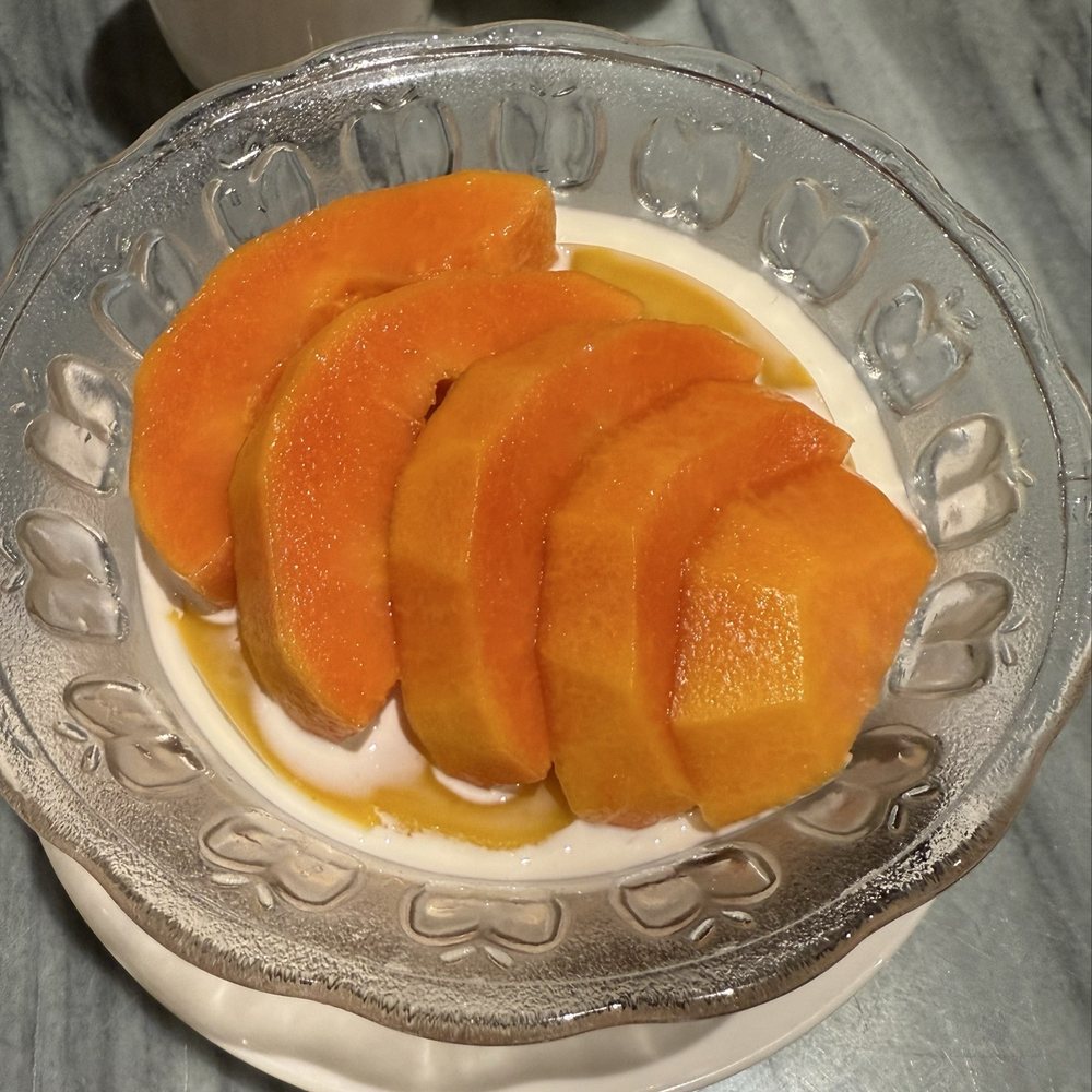 Tracy Dessert - Mango pudding with milk and papaya on top - Desserts Near Me - Markham, Ontario