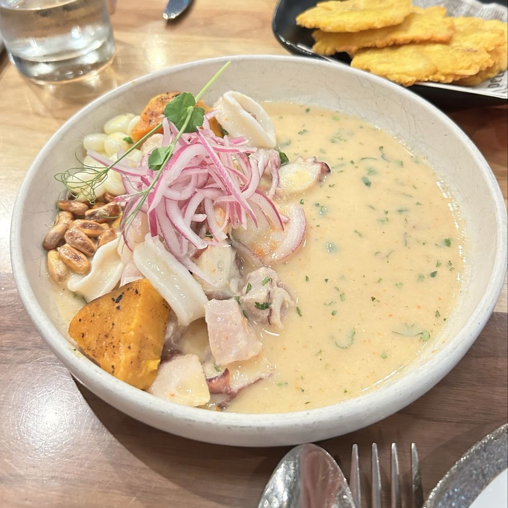 Pisco Peruvian Gastrobar - Ceviche Classico - Peruvian Near Me - Orlando, Florida Pisco Peruvian Gastrobar - Ceviche Classico - Peruvian Near Me - Orlando, Florida