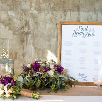 Paper and Pastiche - Rustic Event Signage from Jamie and David's Ravenswood Wedding - photo by Anna Sodziak - Party & Event Planning Near Me