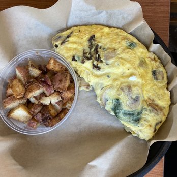 Cafe des Amis - Breakfast & Brunch Near Me - Sewickley, Pennsylvania Cafe des Amis - Breakfast & Brunch Near Me - Sewickley, Pennsylvania