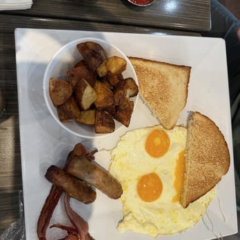 Jet Runway Cafe - American Near Me - Fort Lauderdale, Florida