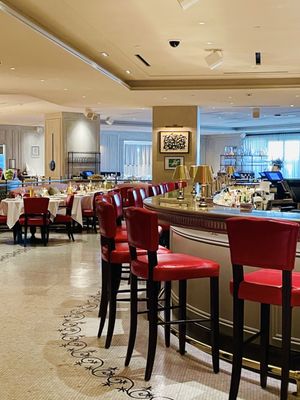 LPM Restaurant & Bar by null