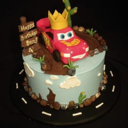 The Cake Diva Minneapolis - Custom Cars Movie cake.