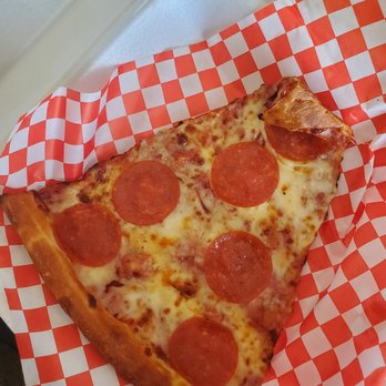 Mario's Pizza - 1 Slice of Pepperoni Pizza - Pizza Near Me - Tucson, Arizona