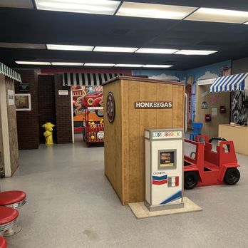 Lori Brock Discovery Center - Museums Near Me - Bakersfield, California Lori Brock Discovery Center - Museums Near Me - Bakersfield, California