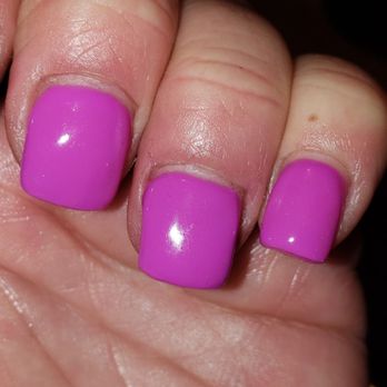 Lisa Nails & Spa - Didn't cut the cuticles and my nail they replaced is crocked - Nail Salons Near Me - Sonora, California